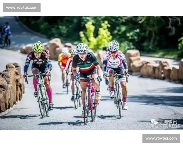 全球体操顶尖高手激烈角逐 国际赛场见证新一代英雄崛起